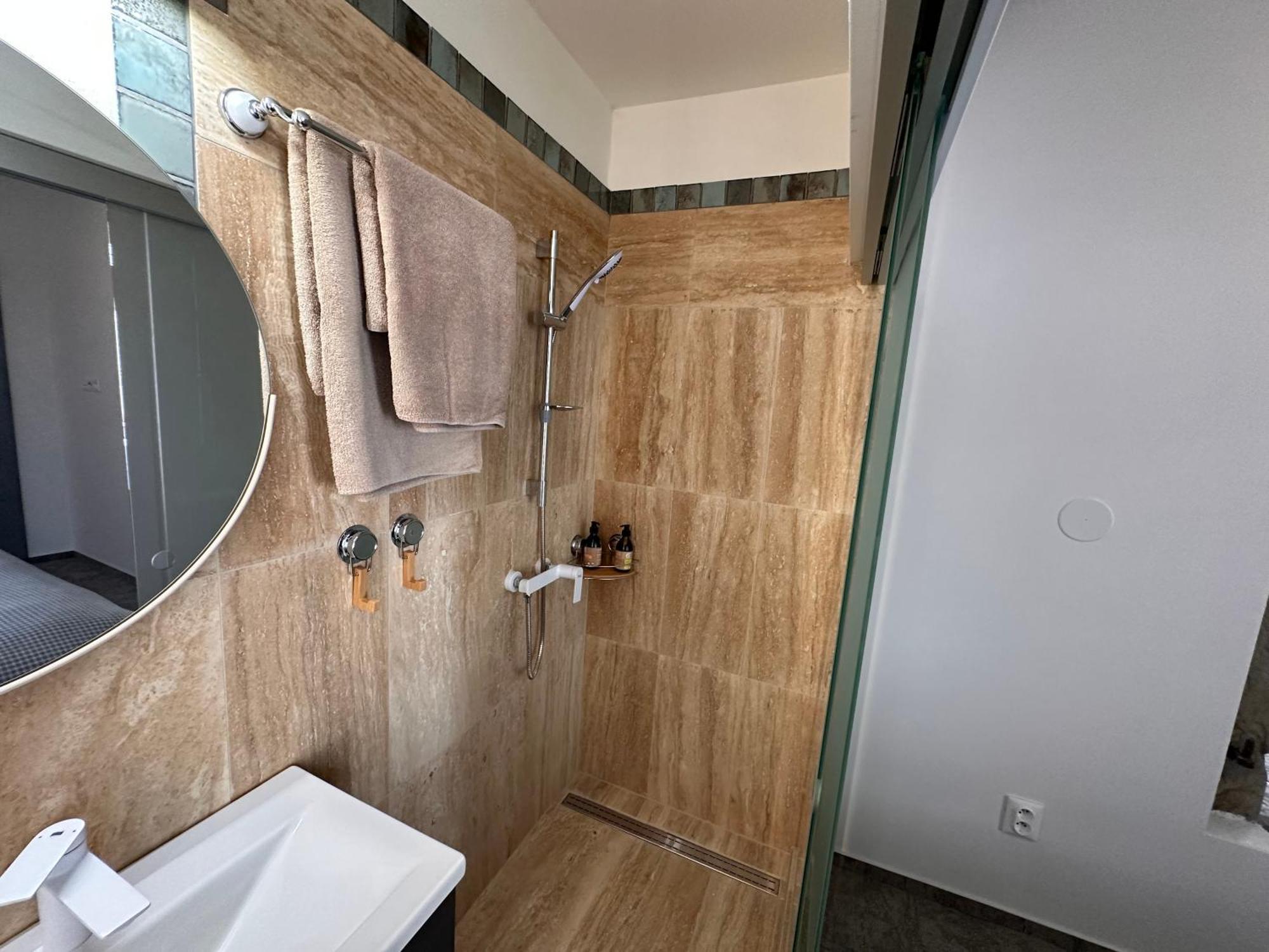 Atelier Kralovic Homestay Hokovce